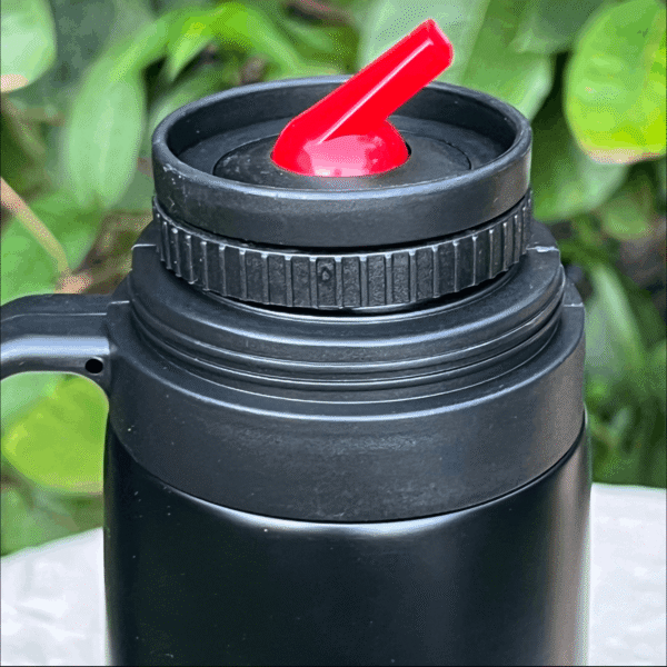 flask closeup Flask Stainless Steel 1L
